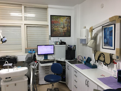Dr David Vinegrad dentist Dental Surgery