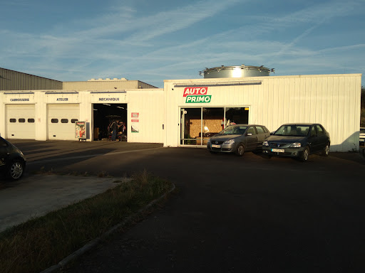 Photo de Garage Nogaret à Peyrat-de-Bellac (87300)