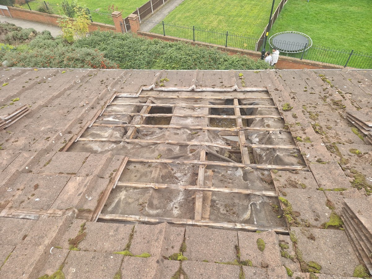 Knight Roofing on the job in Birmingham