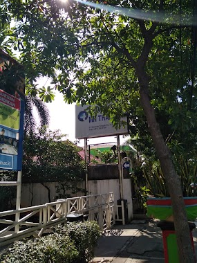 Universitas MH Thamrin, Author: Niluh Putu