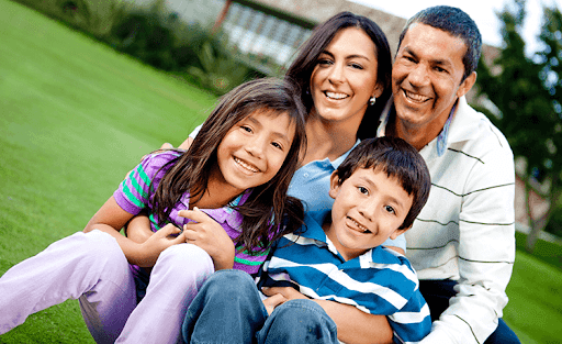 Servicios de Inmigracion - Asilos | Peticiones | Taxes