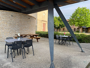 Photo n°10 de Relais Mets’rié Saveurs à Meyrié (Restaurant)