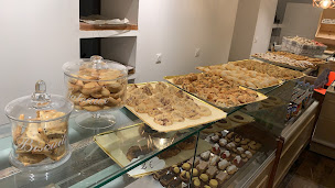 Photo n°3 de Hamotzi & Mezonot ( Sarl Daily Trade ) à Marseille (Boulangerie)