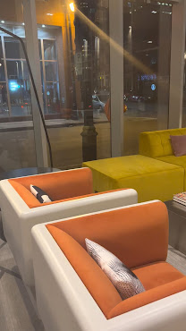 Humaniti Hotel Montreal Autograph Collection by null
