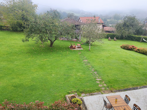 Hotel Rural Casa de la Veiga - Thumbnail