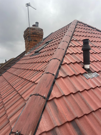 Looe Roofing Experts - Visual