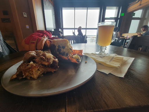 Y'Bar - Visual