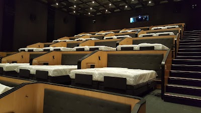 cinemaximum istinye park kagithane istanbul 90 850 220 0967