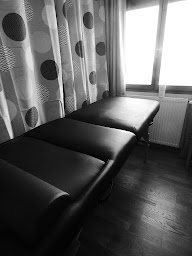 Photo n°4 de Amanda Esthétique - Soins anti-âge - Minceur - Épilation - B&W Academy : Centre de formations agréé B à Simandres (Centre d'amincissement)