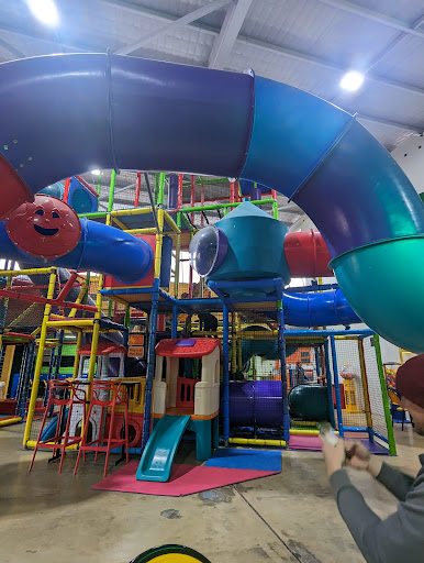Mug 'n Brush Art Centre & Indoor Playground Gallery - Australia