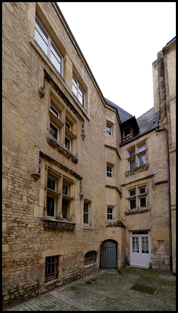 Cour des Imprimeurs