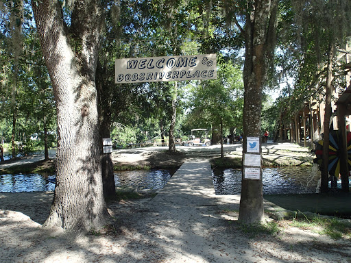 Bob's River Place - Visual