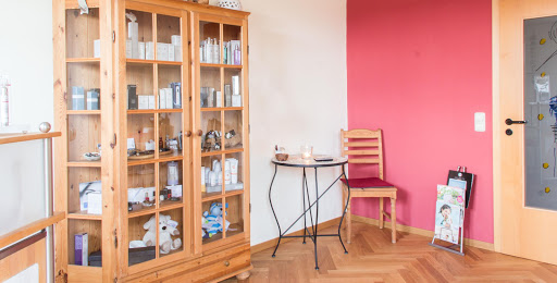 Kosmetik- u. Fußpflegestudio Cosmetic Corner Inh. Meier-Dorfinger Karoline