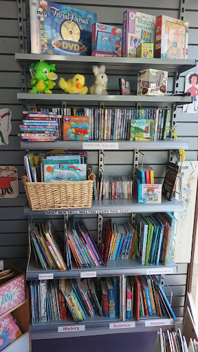 Demelza Charity Book Shop Herne Bay - Thumbnail