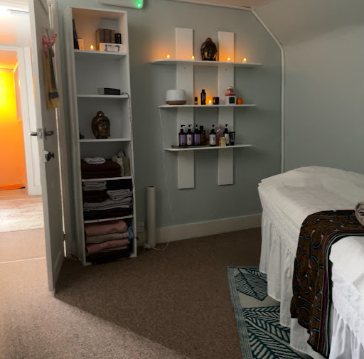 Boo Bishops Thai massage