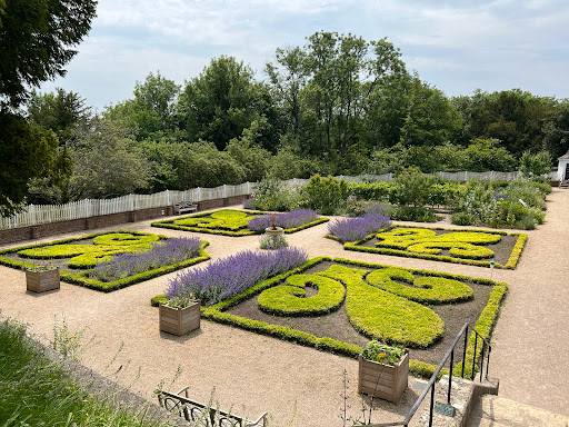 American Museum & Gardens Gallery - United States
