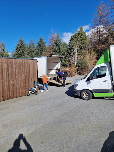 Jarlsberg services vest AS