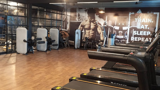 Fitx gym station || best gym in Kota || gym in station