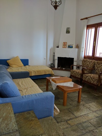Photos of Stela's House