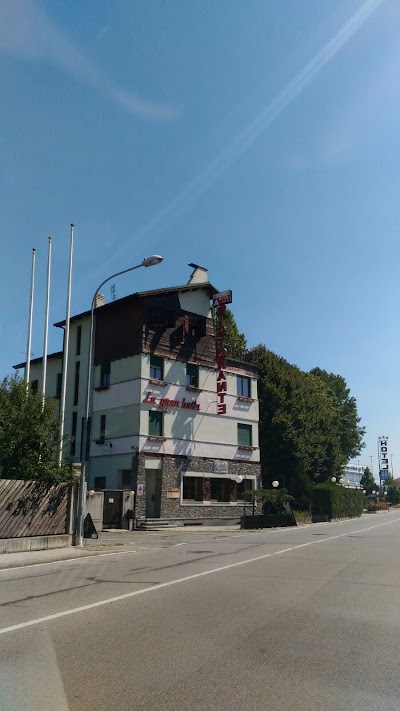 Photos of Granbaita Hotel