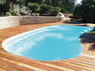 Photo n°2 de Montagny Piscines à Saint-Priest (Magasin de matériel pour piscines)