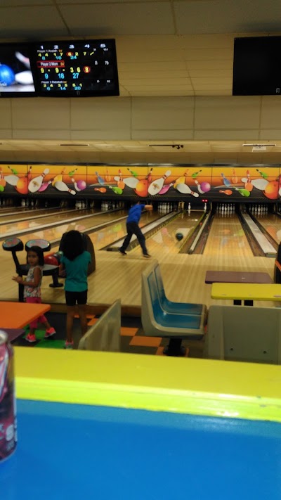 Photos of Chobee Play Skate and Bowl