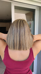 Photo n°9 de Lucile coiff à domicile à Saint-Symphorien-d'Ozon (Salon de coiffure)