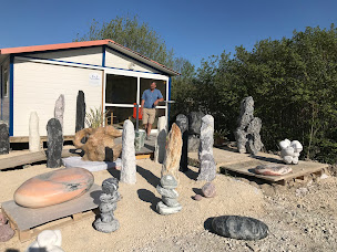 Photo n°1 de Roc et gravillon à Saint-André-les-Vergers (Fournisseur de pierres)