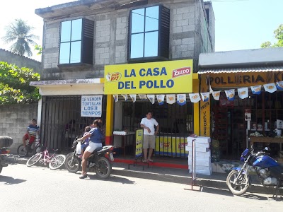 Photos of La Casa Del Pollo - Barrio Pe&ntilde;ate