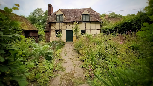 National Trust - Oakhurst Cottage