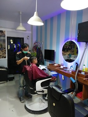 Lanang Barber Shop, Author: Didi Saputra