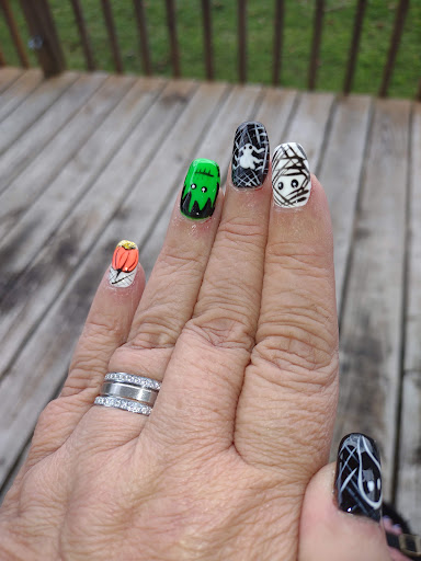 J S Nail Salon - Thumbnail