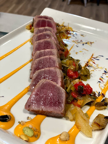 D’ Picoteo Vinos & Tapas by null