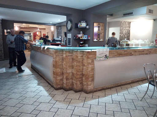 Peter Drink Café - Visual