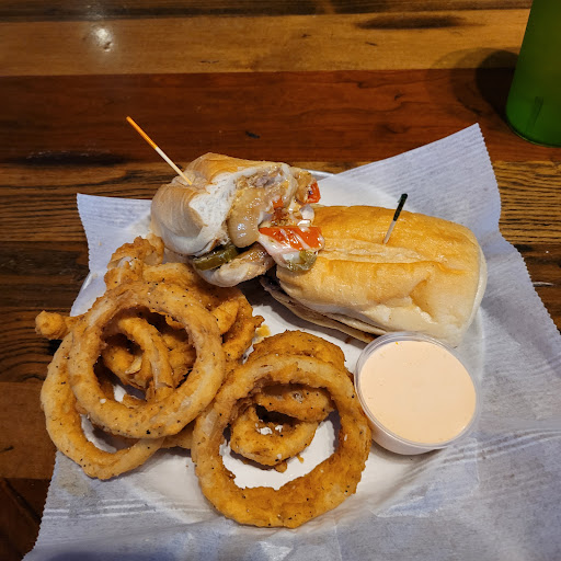 Tipsy'z Tavern & Grill - Thumbnail