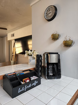 Cozy Hideaway in the Duck Pond by null