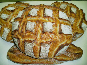 Photo n°14 de Anne et Pascal Auriat boulanger-pâtissier à Laguiole (Pâtisserie)
