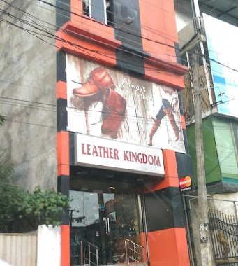 Leather Kingdom, Author: Nipun Suwandaratna