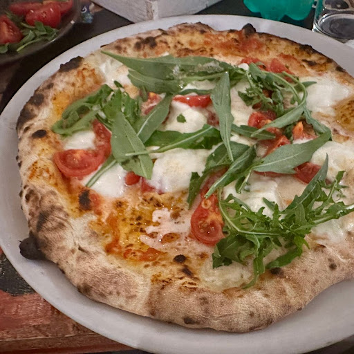 Pizza&Bottega Gallery - Italy