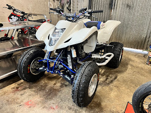 Photo n°37 de AVSmoto à Hagetmau (Concessionnaire de motos d'occasion)