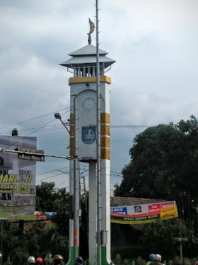 Tugu Jam Depok, Author: gondang simanjuntak