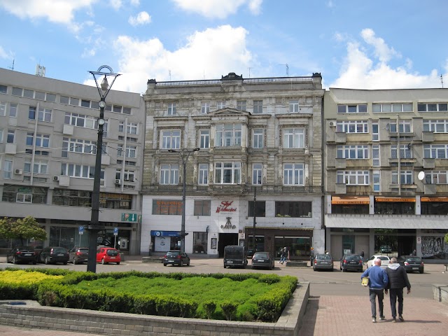 plac Wolności (7001)