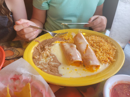 El Celaya - Visual