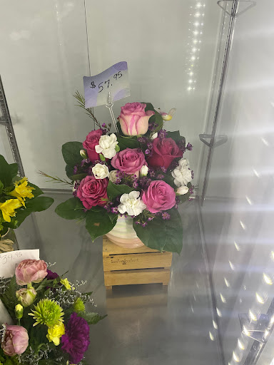 Rocking Tree Floral & Garden Center - Thumbnail