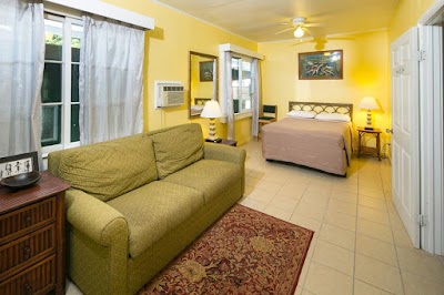 Pineapple Park Hostel - Kona