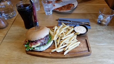 restaurant