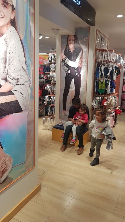 Photos of LC Waikiki - G&ouml;lbaşı Caddesi