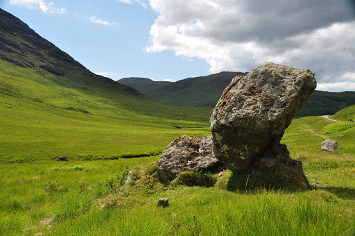 Stone Head - Visual