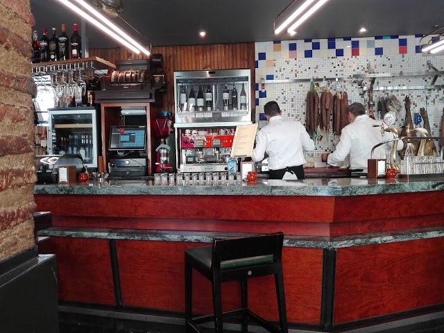 Latino Bar Restaurante