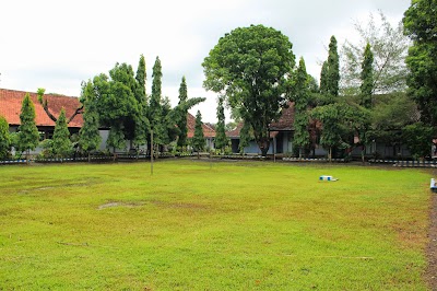 Photos of SMA Yosowilangun